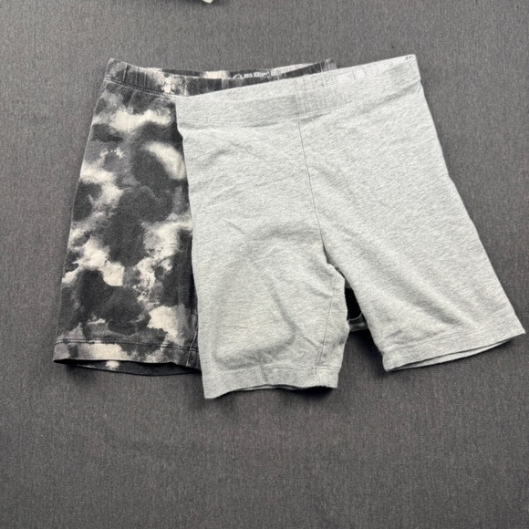 wonder nation Other - Wonder Nation Girls Bike Shorts 2 Pack‎ Gray Tie Dye Size M 7-8 Elastic Waist